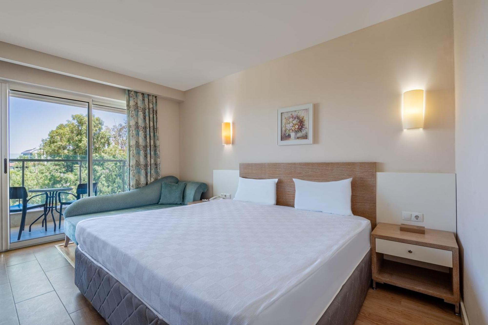 Sunrise Queen Luxury Hotel Side Bagian luar foto
